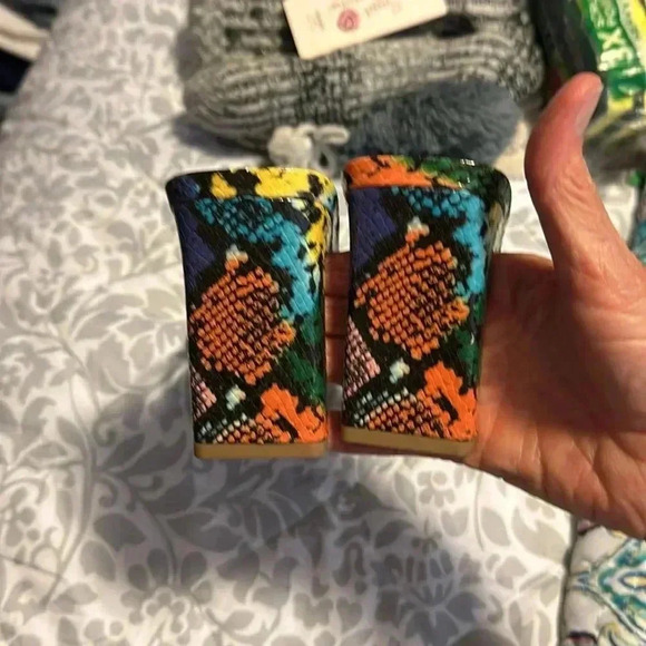 D high heel - Picture 5 of 8